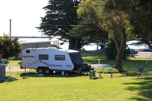 Abel Tasman Cabins เดวอนพอร์ต ภายนอก รูปภาพ